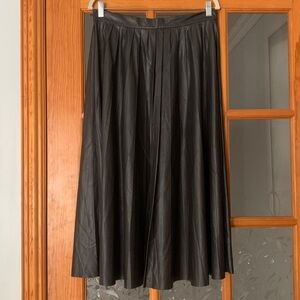 NWT, Zara, Soft Faux Leather Pleated A-Line Maxi Skirt, Sz L